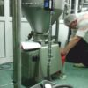 Dozowanie w przemyśle spożywczym z zastosowaniem przepływomierza ultradźwiękowego Flowmax 44i