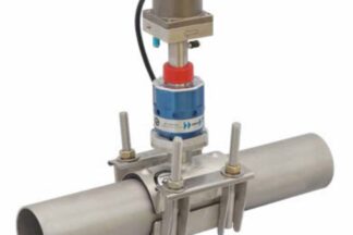deltaflowC z rurką Pitota zainstalowany na rurociagu za pomocą siodła